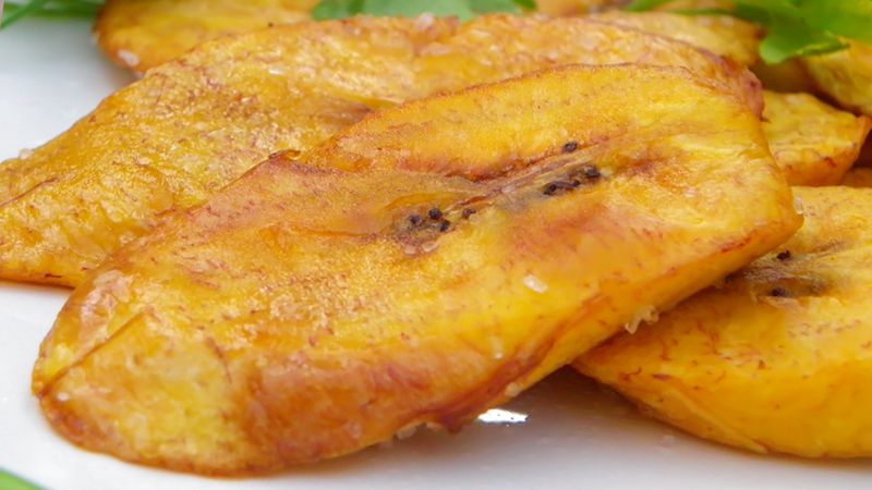 Plátano maduro en tajadas prefrito